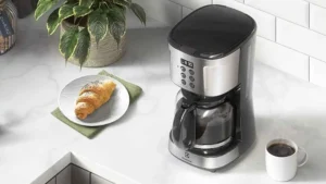 Cafeteira Elétrica Electrolux ECM30