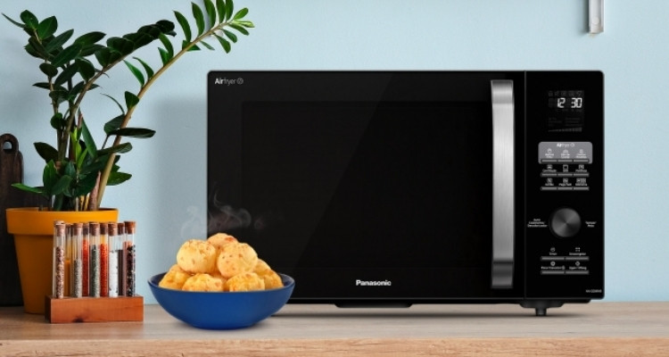 Micro-ondas 4 em 1 Panasonic NN-CD89NBRU
