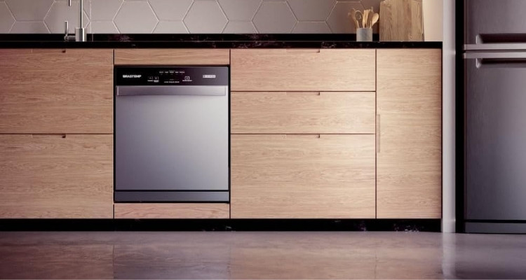 Lava-Louças Brastemp 8 Serviços BLF08BS