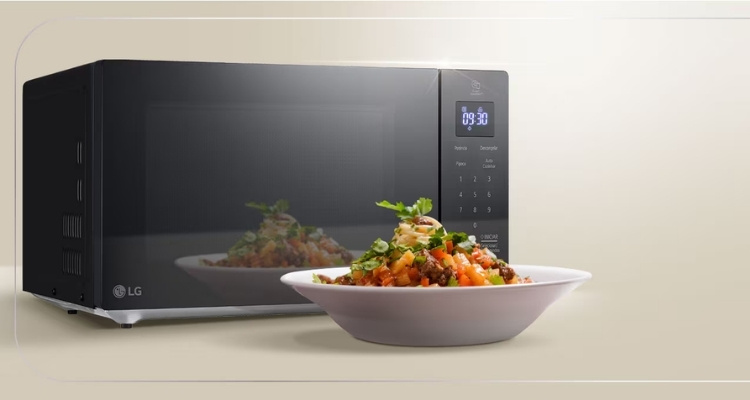 Micro-ondas LG NeoChef MS3033DS 30L