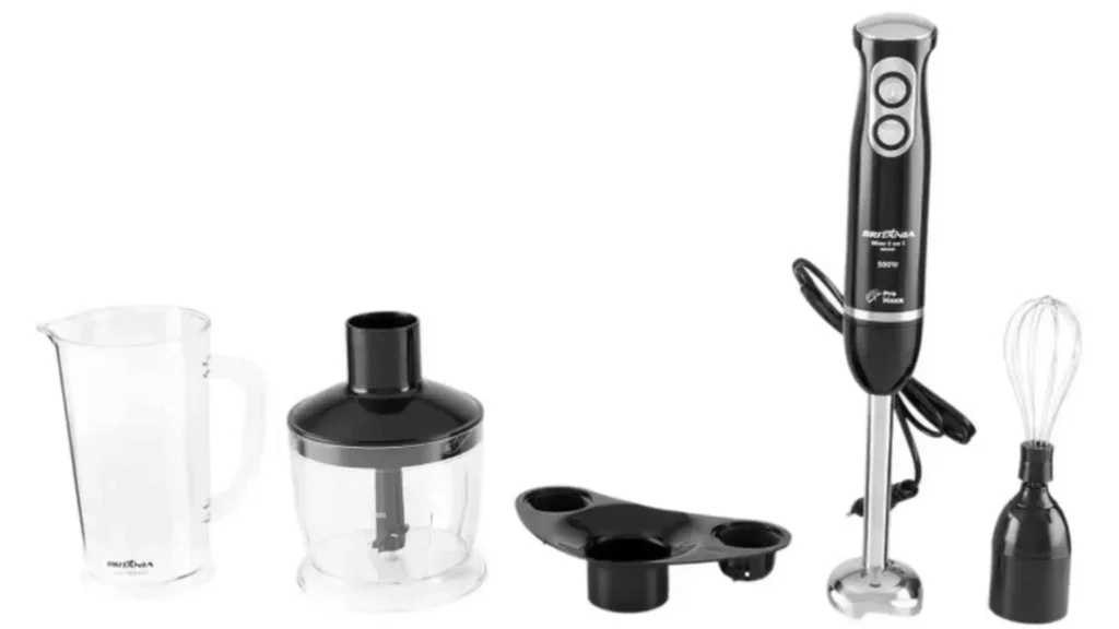Mixer Britânia Turbo 3 em 1 500W com kit de acessórios incluindo copo medidor, batedor de claras e miniprocessador