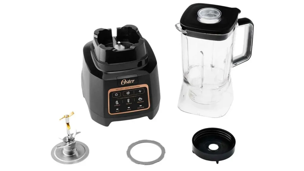 Peças e acessórios do Liquidificador Oster Xtreme, incluindo lâminas de titânio e sistema All Metal Drive