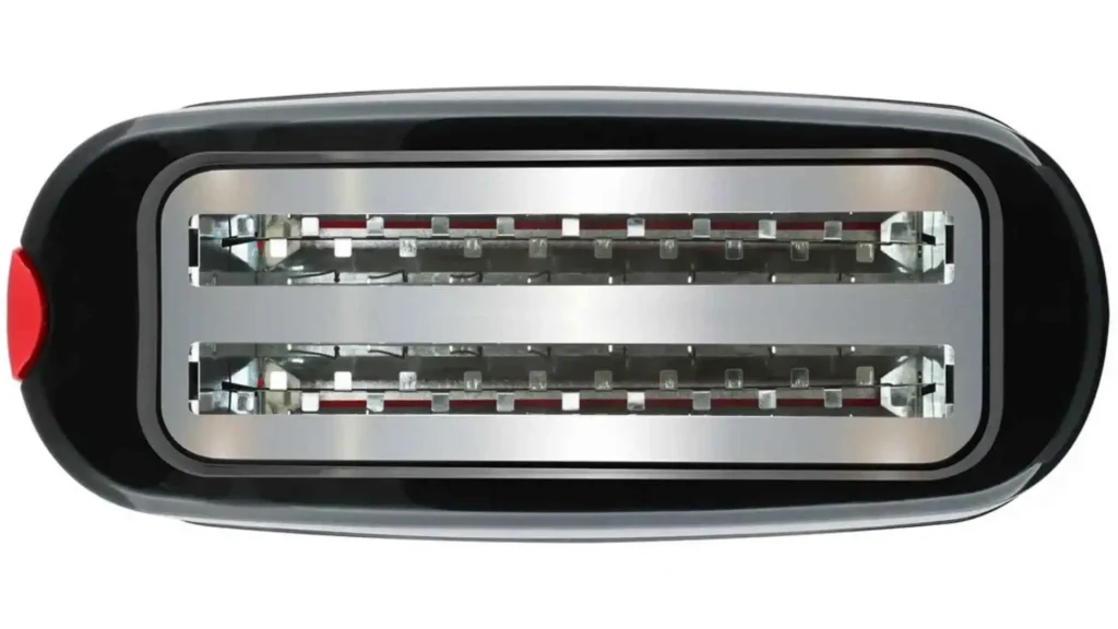 Vista superior das fendas longas da Torradeira Telefunken Easytoast 5000 XL para 4 fatias
