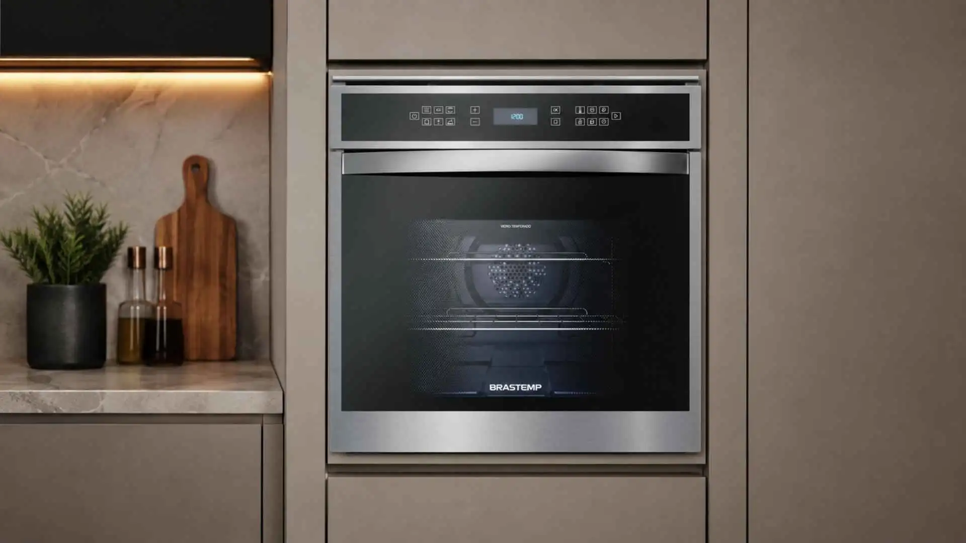 Forno de embutir Brastemp 84L BOT84AR inox instalado em torre quente de cozinha planejada
