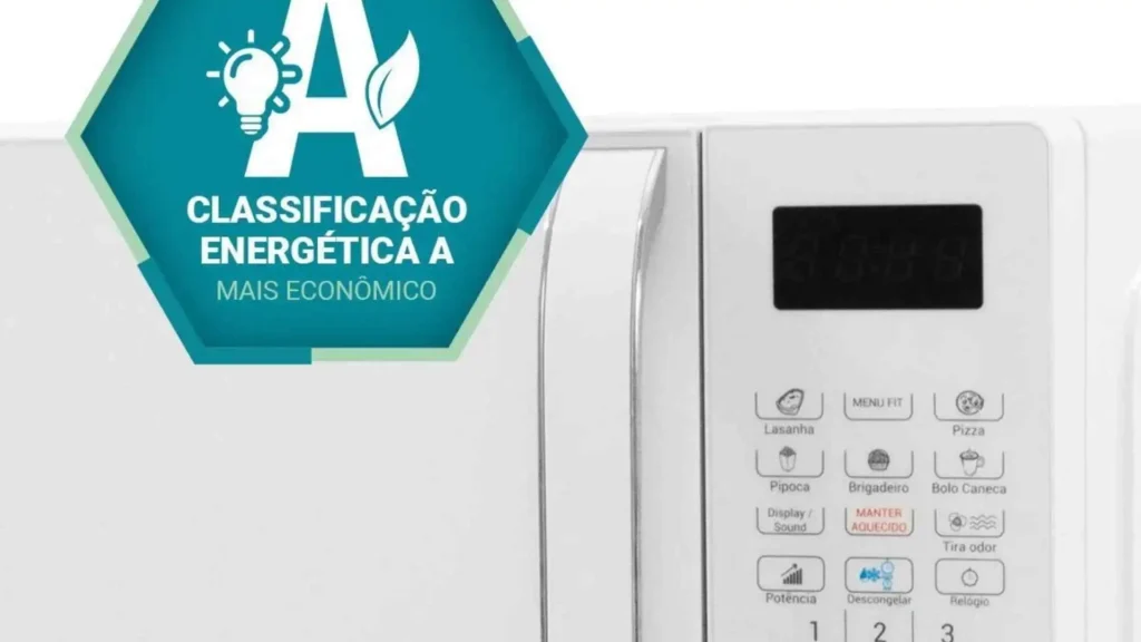 Selo Procel de eficiência energética Classe A em destaque no micro-ondas 20L Philco PMO23B