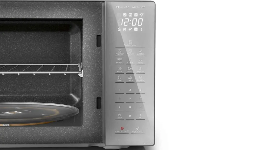 Painel touch e porta espelhada do micro-ondas Panasonic 34L ST67L
